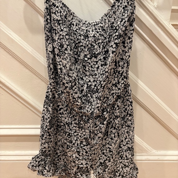 romper - Picture 3 of 3